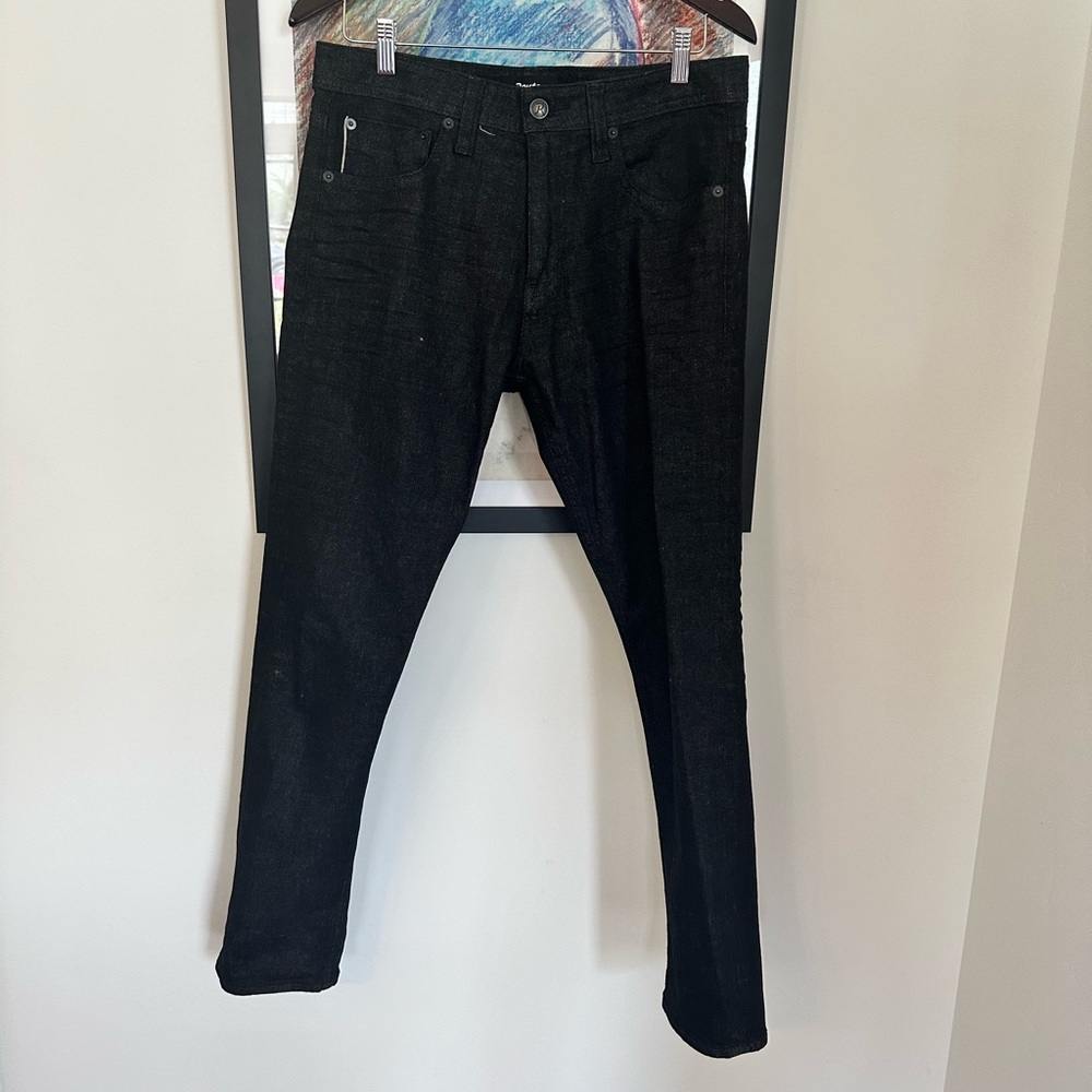 Men’s slim fit jeans